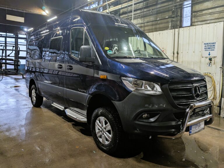 PXL_20251024_072530045