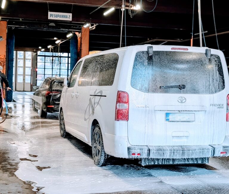 PXL_20251119_080848163.PORTRAIT~2