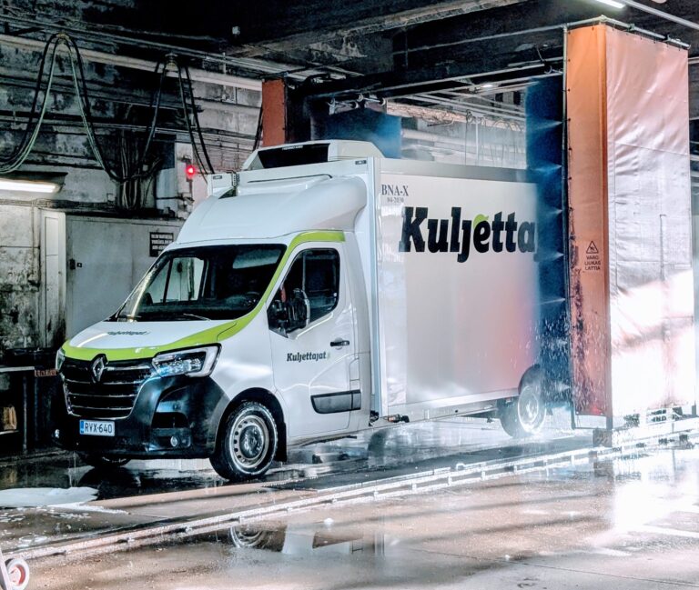 PXL_20251119_110820986.PORTRAIT.ORIGINAL~2