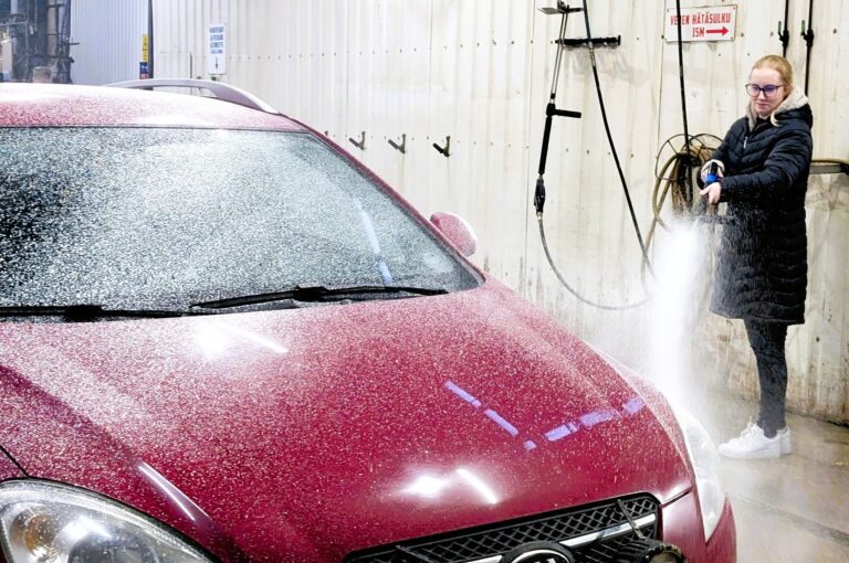 Riinakäyttääpainepesuria1